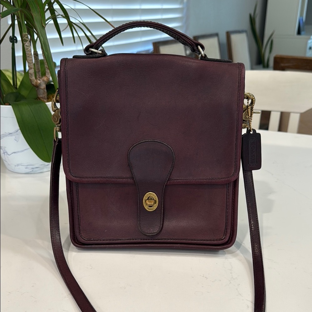 NYC Vintage Coach Station Bag in Burgundy #5130